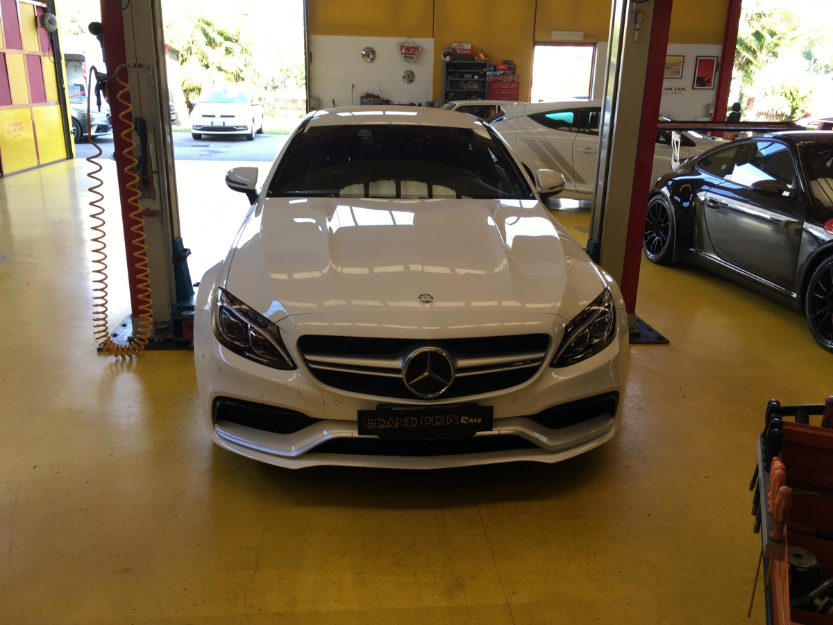Mercedes   C63 Amg  